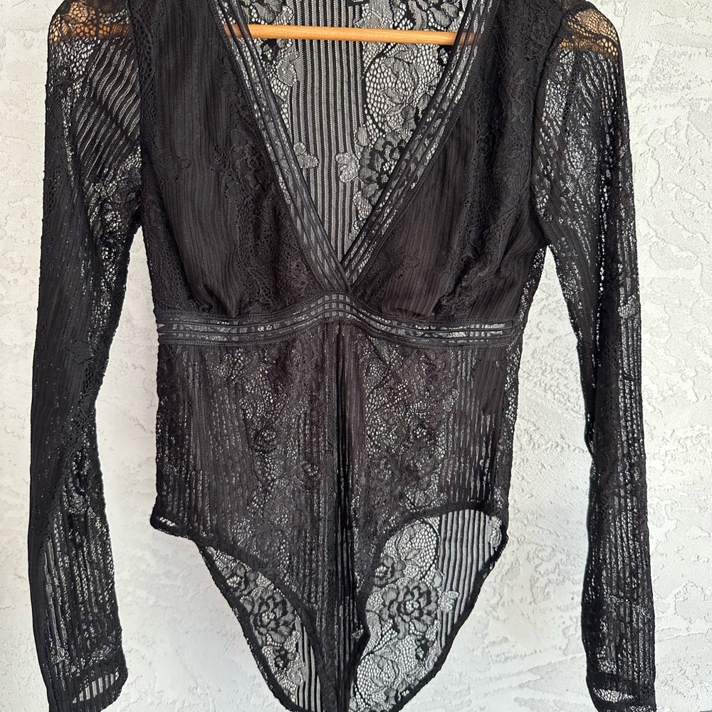 New Look Black Asymmetrical Fitted Bodysuit